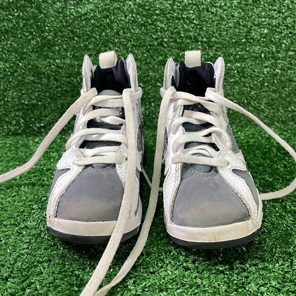 Air Jordan 7 Retro Toddler Shoes - Size 11C, White & Varsity Purple - Picture 5 of 10